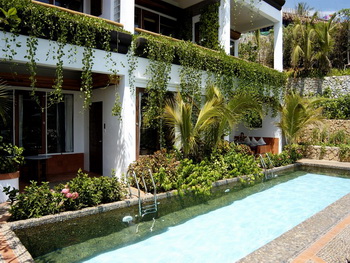 Thailand, Phuket, Mom Tris Villa Royale